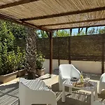 La Casa Dell' Orso Апартаменты Санта-Мария-дель-Фокалло